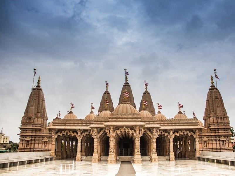 Gujarat Heritage & Spiritual Tour