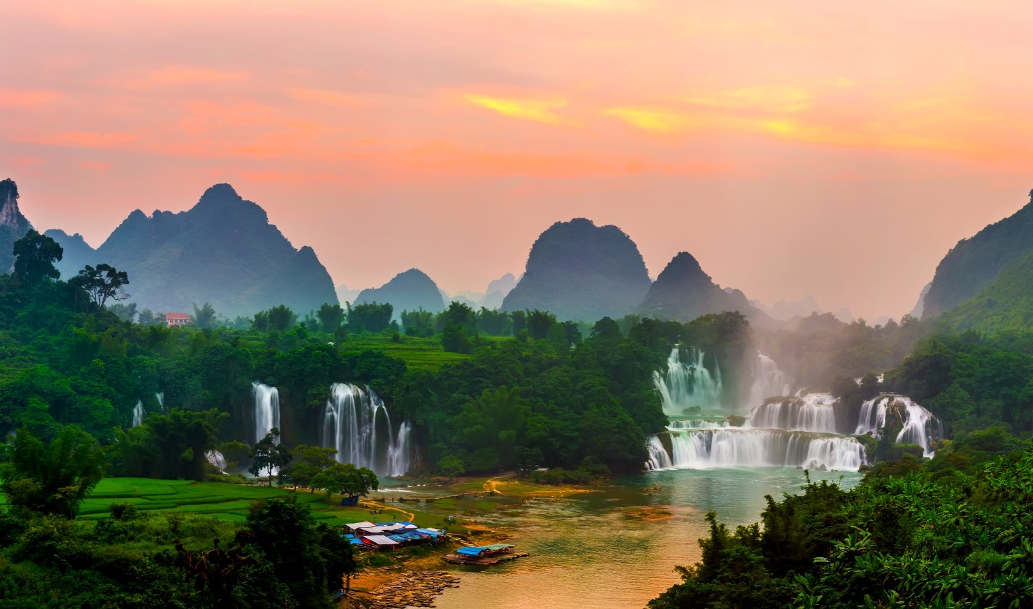 Royal Vietnam Retreat
